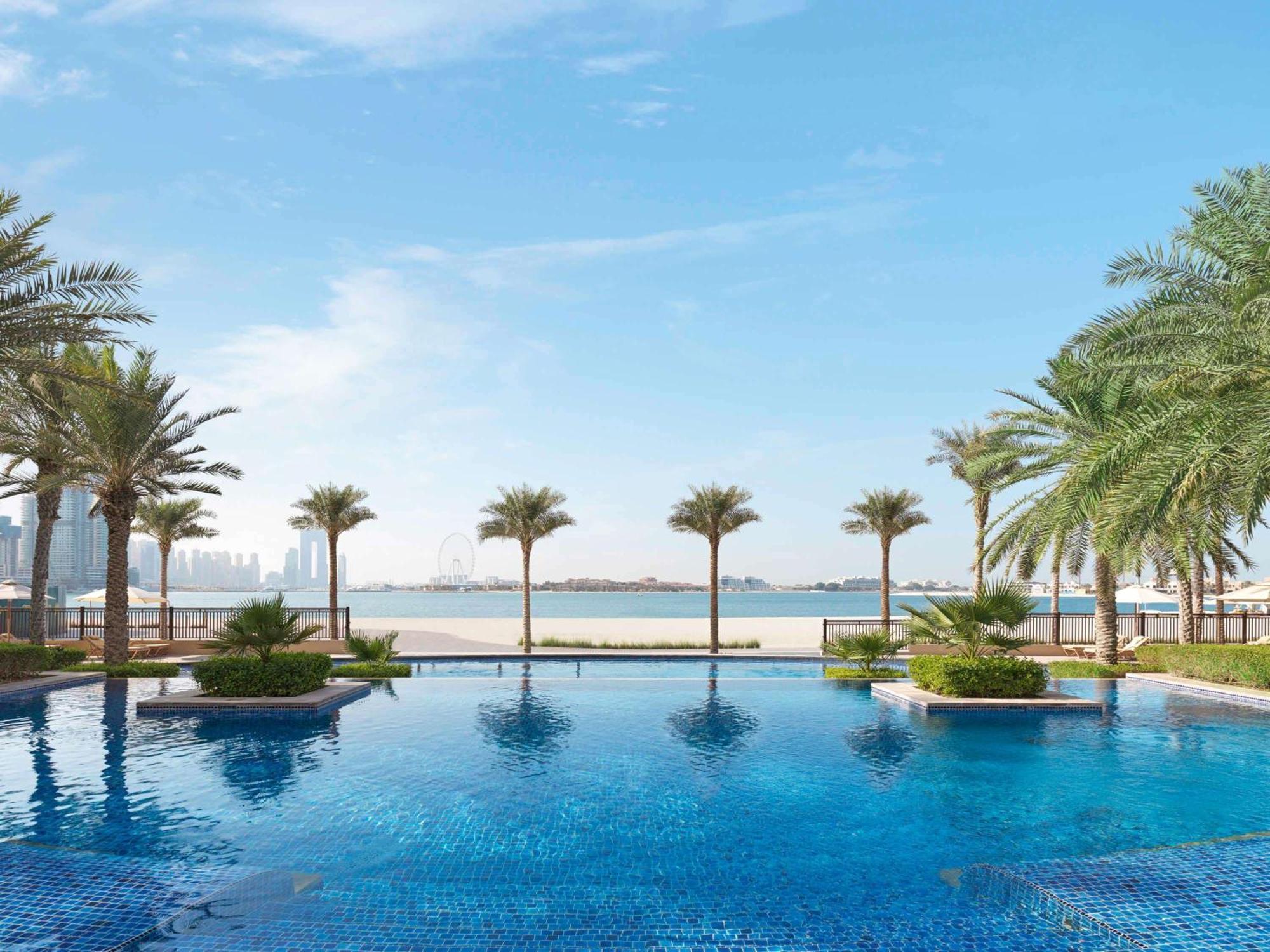 Отель Fairmont The Palm Дубай Экстерьер фото